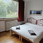 Apartment La Gerla - Maison De Charme Valle D'aosta - Vista Monte Bianco Courmayeur
