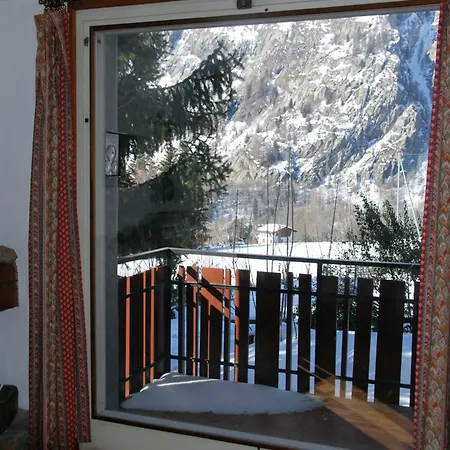La Gerla - Maison De Charme Valle D'aosta - Vista Monte Bianco Διαμέρισμα *